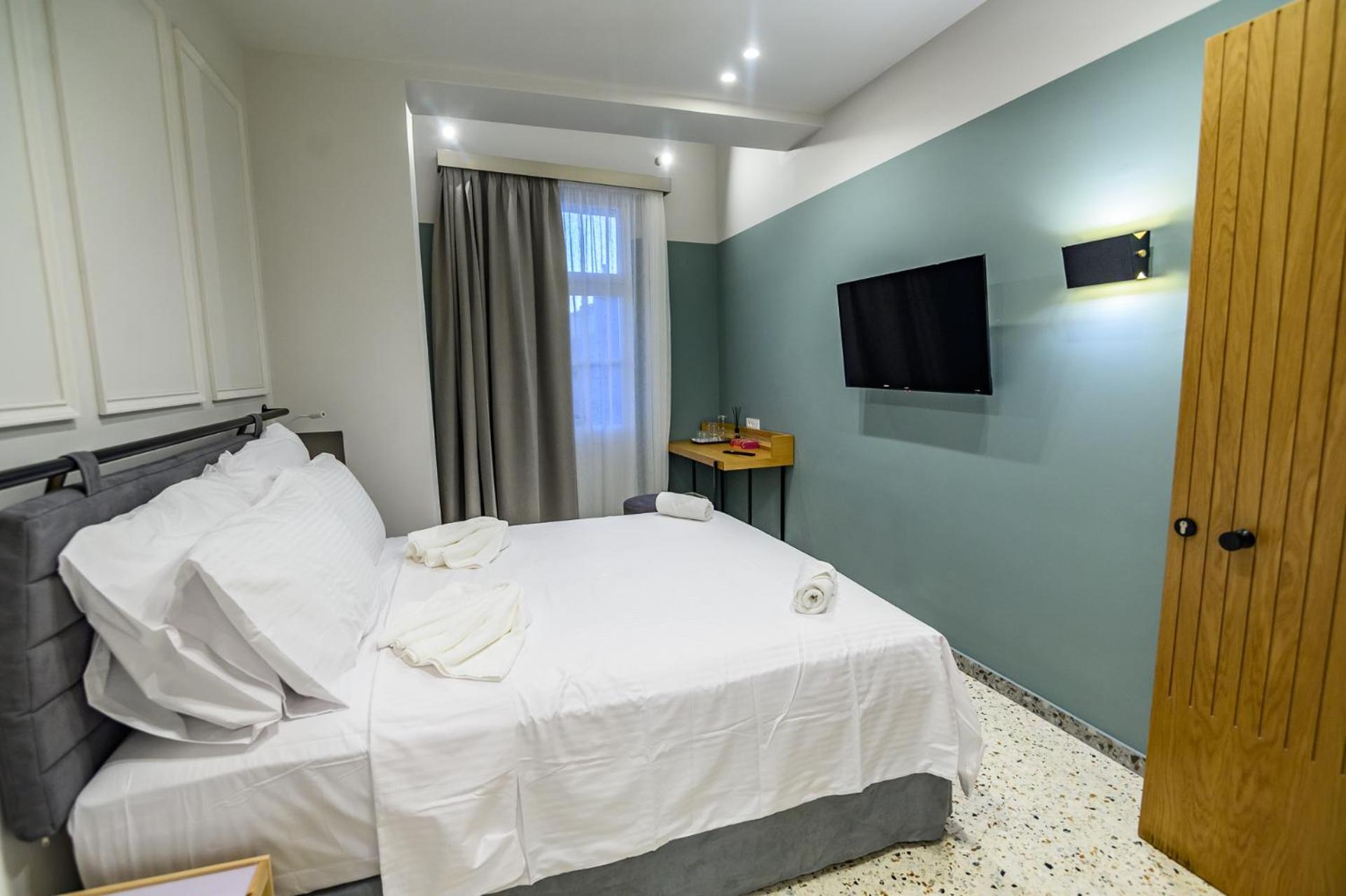 Belle Athenes - Luxury Rooms At Monastiraki Railway Station ภายนอก รูปภาพ