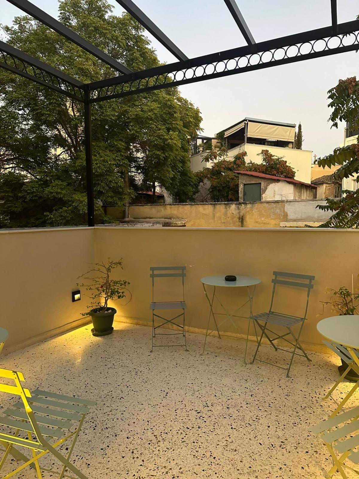 Belle Athenes - Luxury Rooms At Monastiraki Railway Station ภายนอก รูปภาพ