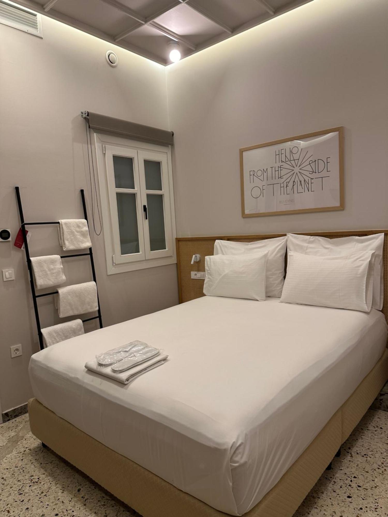 Belle Athenes - Luxury Rooms At Monastiraki Railway Station ภายนอก รูปภาพ